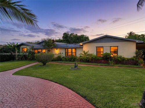 10900 Sw 177th Ter, Miami, FL, 33157-5076 | Card Image