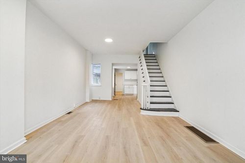 2508 N Sartain St, PHILADELPHIA, PA, 19133-1408 | Card Image