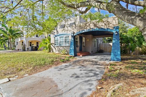 310 Columbia Dr, Lake Worth Beach, FL, 33460-6204 | Card Image