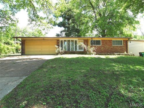 10412 Viscount Dr, Saint Louis, MO, 63136-5614 | Card Image