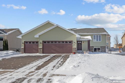 271 Greenway Dr, Delano, MN, 55328-4515 | Card Image