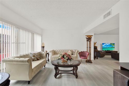 403-15460 Sw 82nd Ln, Miami, FL, 33193-5006 | Card Image