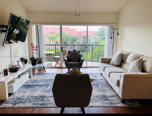 304-9055 Wiles Rd, Coral Springs, FL, 33067-1893 | Card Image