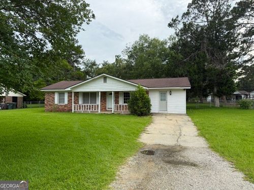 630 Dorothy St, Metter, GA, 30439-5014 | Card Image