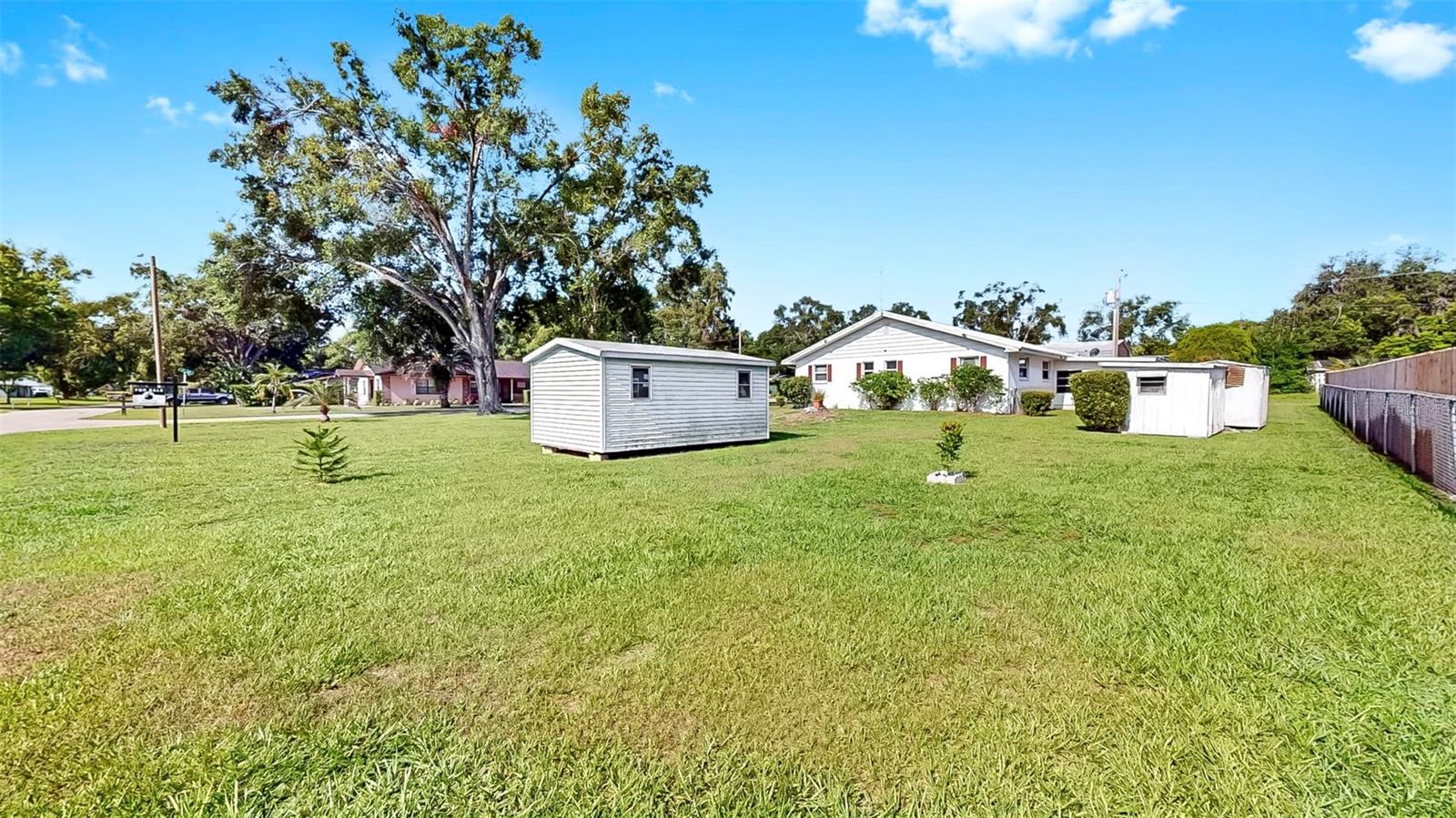 Residential in ZEPHYRHILLS 2