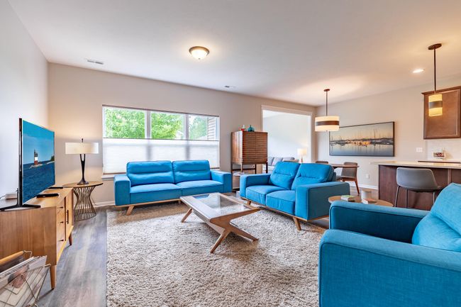 1633 Gustafson Ave-19 | Image 8