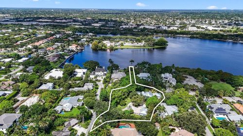 920 Hibiscus Ln, Delray Beach, FL, 33444-2842 | Card Image