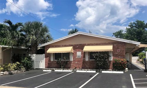 apt-4-4616 Poinciana St, Lauderdale By The Sea, FL, 33308-3557 | Card Image