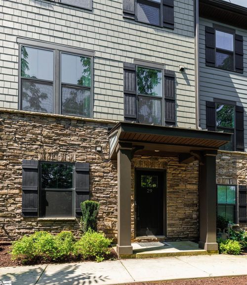 29 Rollins Ave, Greenville, SC, 29607-4092 | Card Image