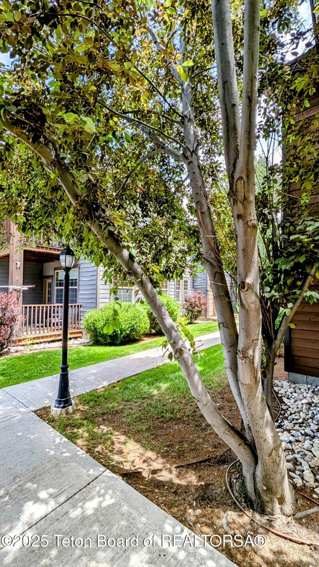 UNIT-19 - 715 Moraine Ct, Condo with 3 bedrooms, 2 bathrooms and null parking in Driggs ID | Image 73