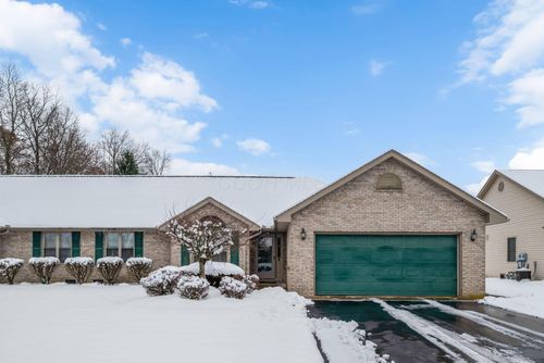 905 Villandry Dr, Marion, OH, 43302-6701 | Card Image