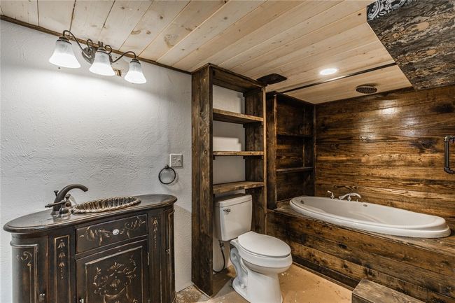 200 Private Road 5825 A, House other with 3 bedrooms, 2 bathrooms and null parking in Groesbeck TX | Image 32