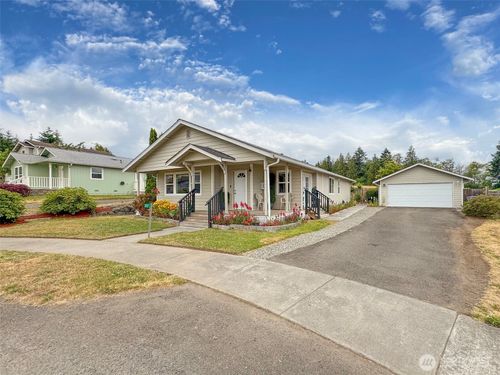 31 Alpine Loop, Sequim, WA, 98382-4743 | Card Image