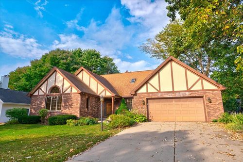 480 Linden Street, VERONA, WI, 53593 | Card Image