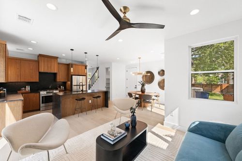 1-7706 Watson St, Austin, TX, 78757-1540 | Card Image