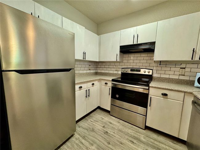 UNIT-1023 - 304 E South St, Condo with 1 bedrooms, 1 bathrooms and null parking in ORLANDO FL | Image 4