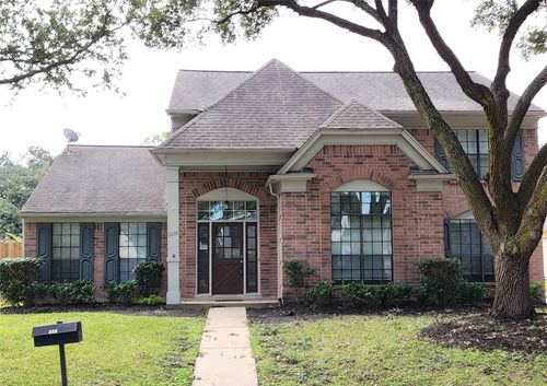 3226 Country Club Blvd, Stafford, TX, 77477-4610 | Card Image