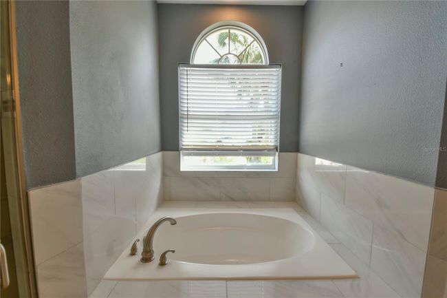 831 Corvina Dr, House other with 5 bedrooms, 4 bathrooms and null parking in DAVENPORT FL | Image 28
