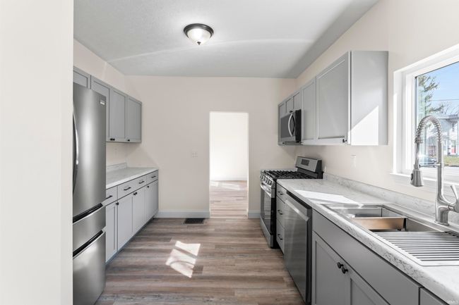 1107 E Clinton St, House other with 3 bedrooms, 2 bathrooms and null parking in Frankfort IN | Image 14