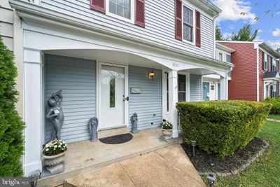 18147 Kitchen House Court, Townhouse with 3 bedrooms, 3 bathrooms and null parking in GERMANTOWN MD | Image 2