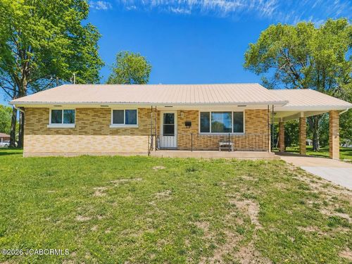 304 W Barry Ave, CALIFORNIA, MO, 65018-1418 | Card Image