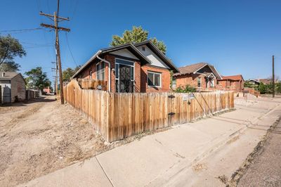 815 N Norwood Ave, House other with 2 bedrooms, 1 bathrooms and 1 parking in Pueblo CO | Image 2