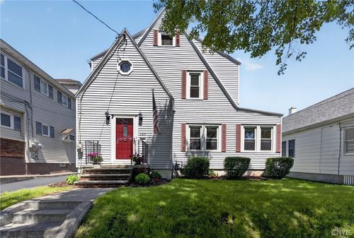 109 Craton St, Syracuse, NY, 13203-3103 | Card Image