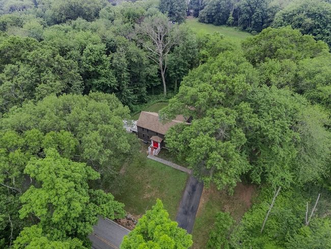 43 Mill Rd, House other with 3 bedrooms, 3 bathrooms and 6 parking in North Andover MA | Image 34