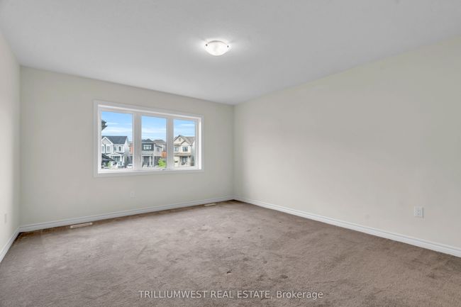 377 Dolman St, House attached with 3 bedrooms, 3 bathrooms and 2 parking in Breslau ON | Image 26