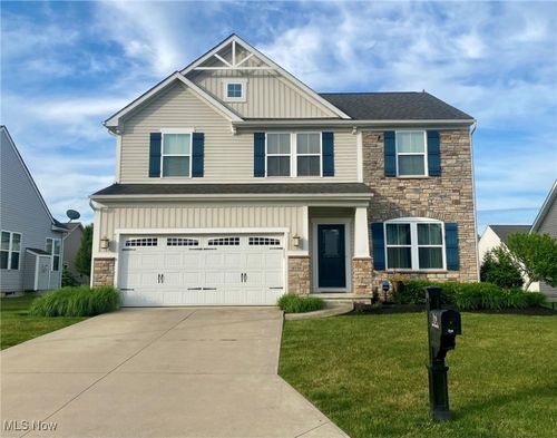 8736 Blue Heron Way, Mentor, OH, 44060 | Card Image