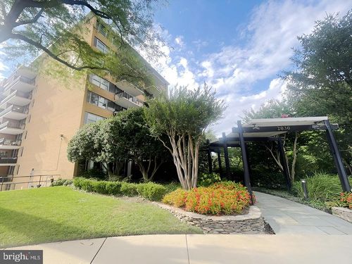208-2030 N Adams St, ARLINGTON, VA, 22201-3737 | Card Image