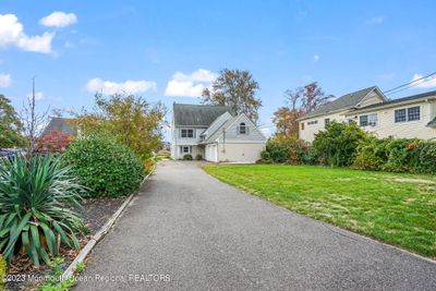 511 Carroll Fox Road, House other with 4 bedrooms, 3 bathrooms and null parking in Brick NJ | Image 1