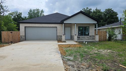 804 S Catherine St, Terrell, TX, 75160-4108 | Card Image