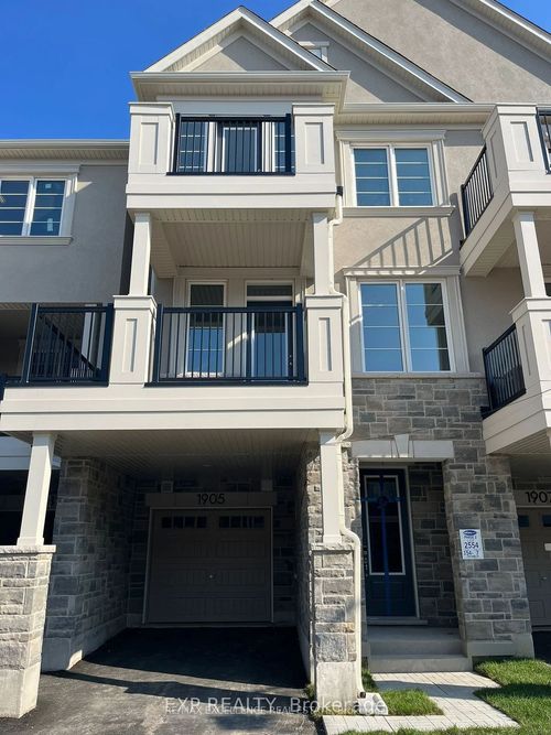 1905 Thames Cir, Milton, ON, L9E1Y9 | Card Image