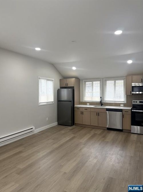1197 Union Valley Road, West Milford, NJ, 07480 | Card Image