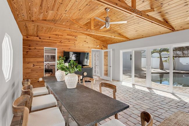 2740 E Vina Del Mar Blvd, House other with 4 bedrooms, 2 bathrooms and null parking in ST PETE BEACH FL | Image 14
