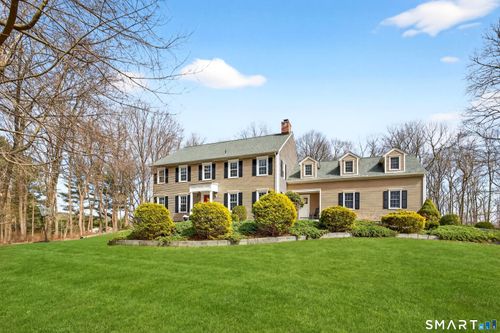 42 Great Hill Rd, Ridgefield, CT, 06877-2608 | Card Image
