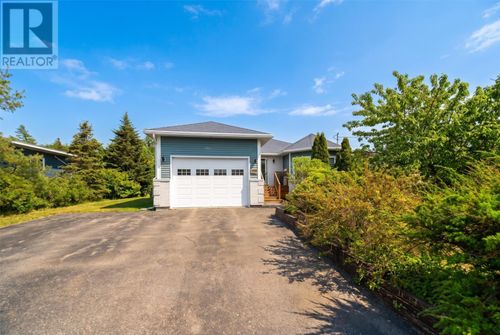 20 Pine Hill Place, Paradise, NL, A1L1Y4 | Card Image