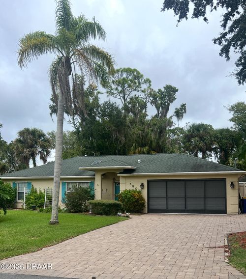 2803 Vista Palm Dr, Edgewater, FL, 32141-5513 | Card Image