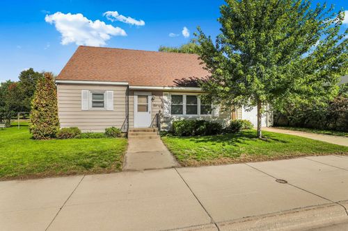 148 Main St W, Richmond, MN, 56368-4519 | Card Image