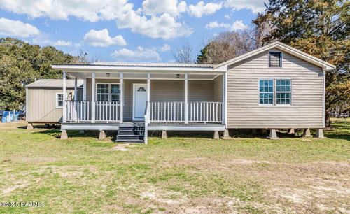 207 Pavy Rd, Opelousas, LA, 70570-8946 | Card Image