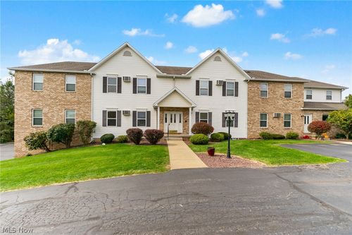 3649 Indian Run Dr, Canfield, OH, 44406-9018 | Card Image