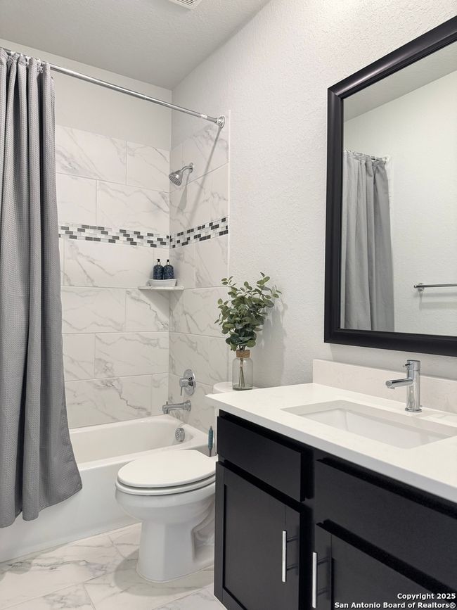 UNIT-13 - 5843 Whitby Rd, House other with 3 bedrooms, 3 bathrooms and null parking in San Antonio TX | Image 27