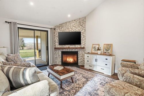 35-196 Barlow Circle, Union Dale, PA, 18470 | Card Image