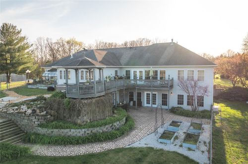 238 Novak Ln, Gerald, MO, 63037-2727 | Card Image