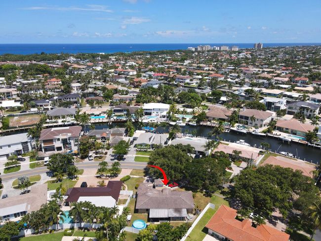 2651 Ne 49 Th St, House other with 3 bedrooms, 2 bathrooms and null parking in Lighthouse Point FL | Image 4