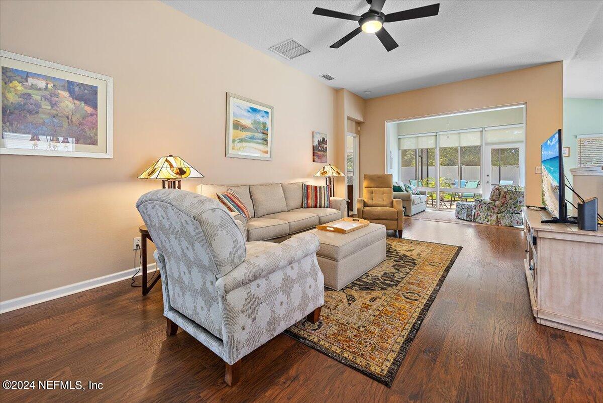 Water Spring Cir, Jacksonville, FL 32256