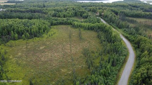 L2 B3 E Mount Snowshoe Drive, Talkeetna, AK, 99676 | Card Image