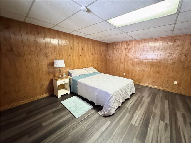 720 Cherriwood Rd, House other with 4 bedrooms, 3 bathrooms and 4 parking in Pulaski PA | Image 30