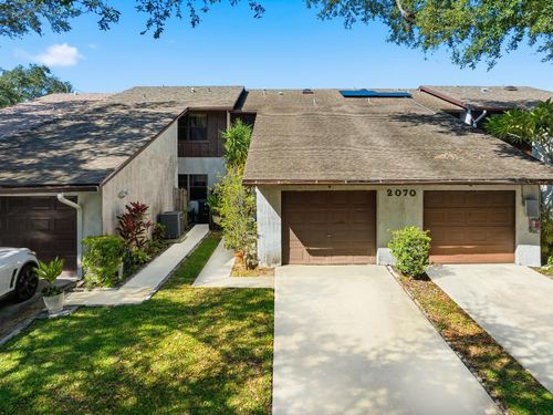 d4-2070 Colonial Rd, Fort Pierce, FL, 34950-5362 | Card Image